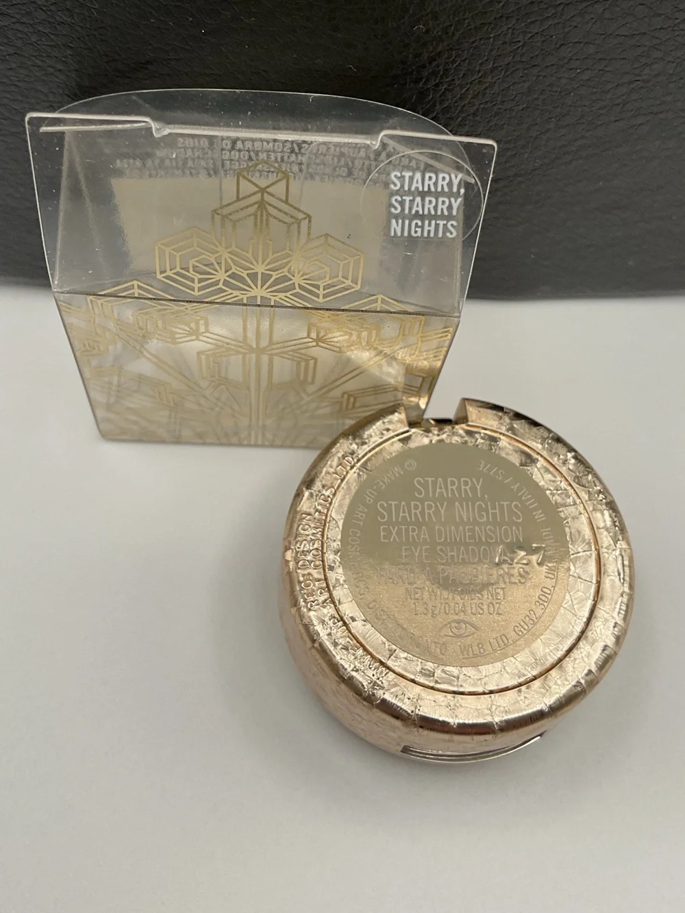 MAC Cosmetics Extra Dimension Snow Ball Eyeshadow in Starry, Starry, Nights